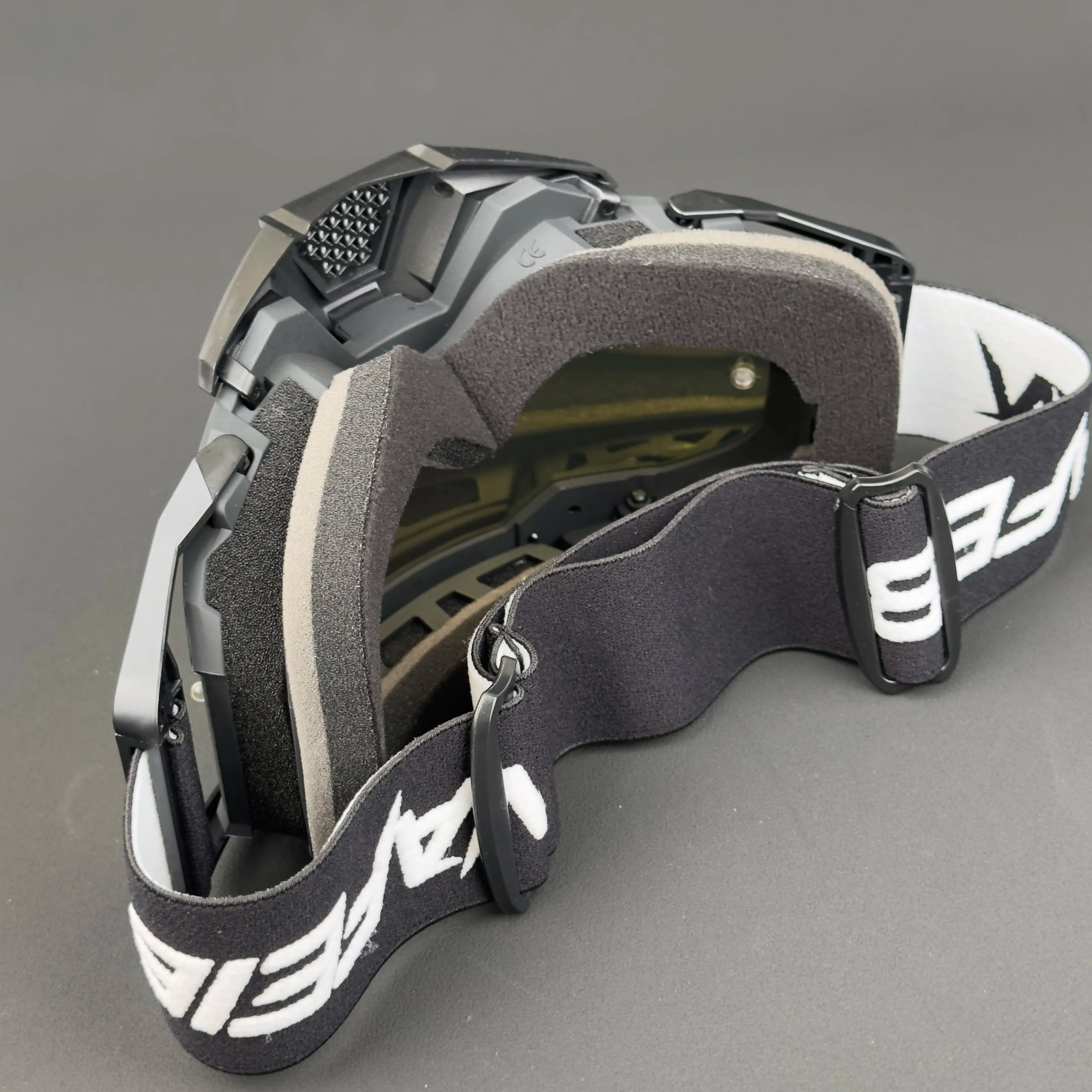 Goggles para motocicleta NAFEIB, lentes off-road para motocross, gafas para ATV y dirt bike, protección contra arena y viento, compatibles con casco, máscara de conducción